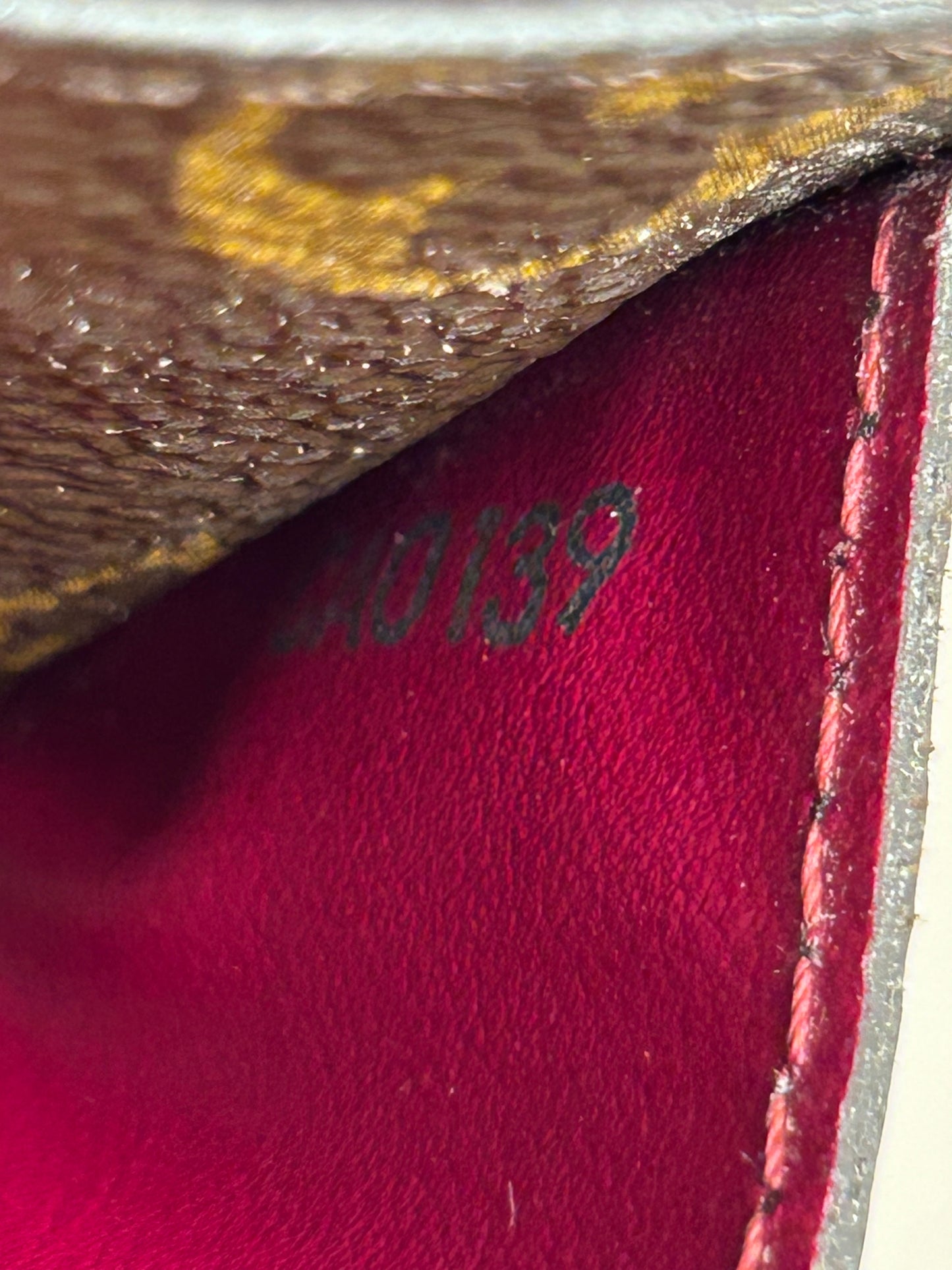 Sarah Wallet New Model Monogram/Berry