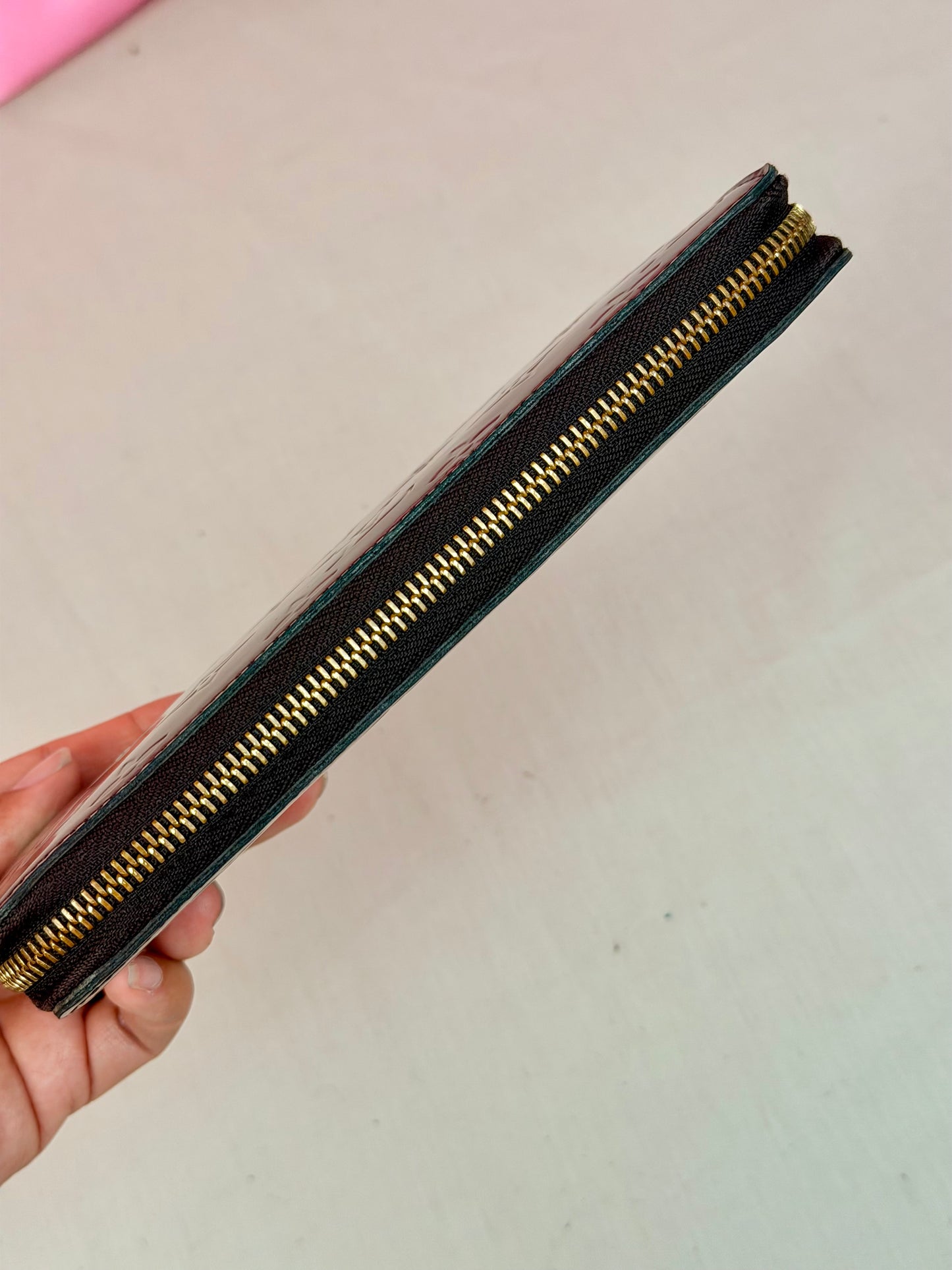 Amarathe Vernis Zippy Wallet