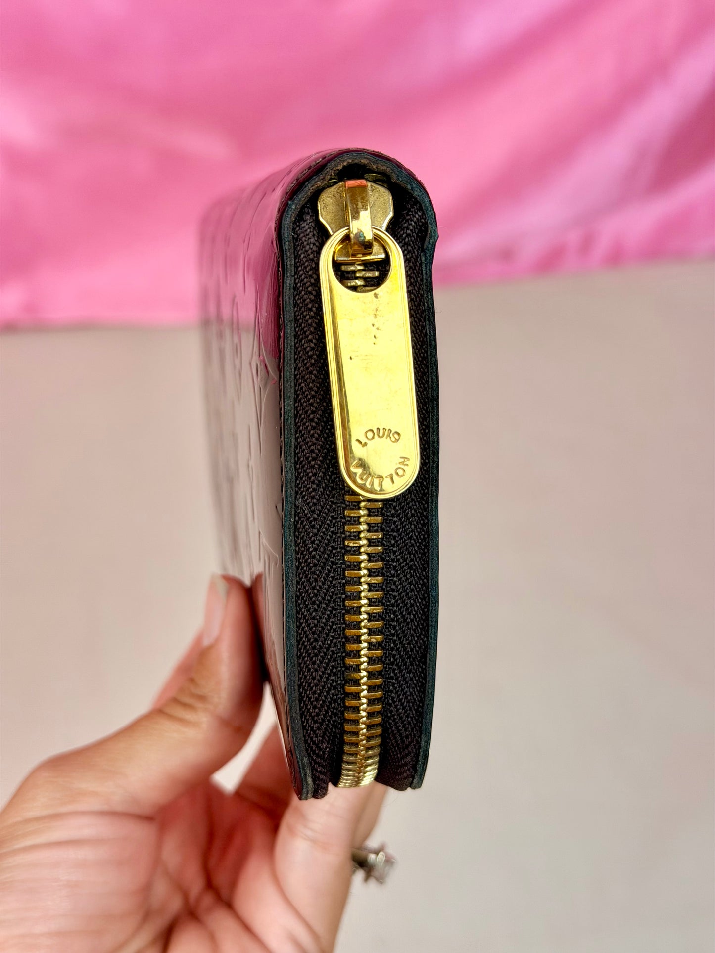 Amarathe Vernis Zippy Wallet