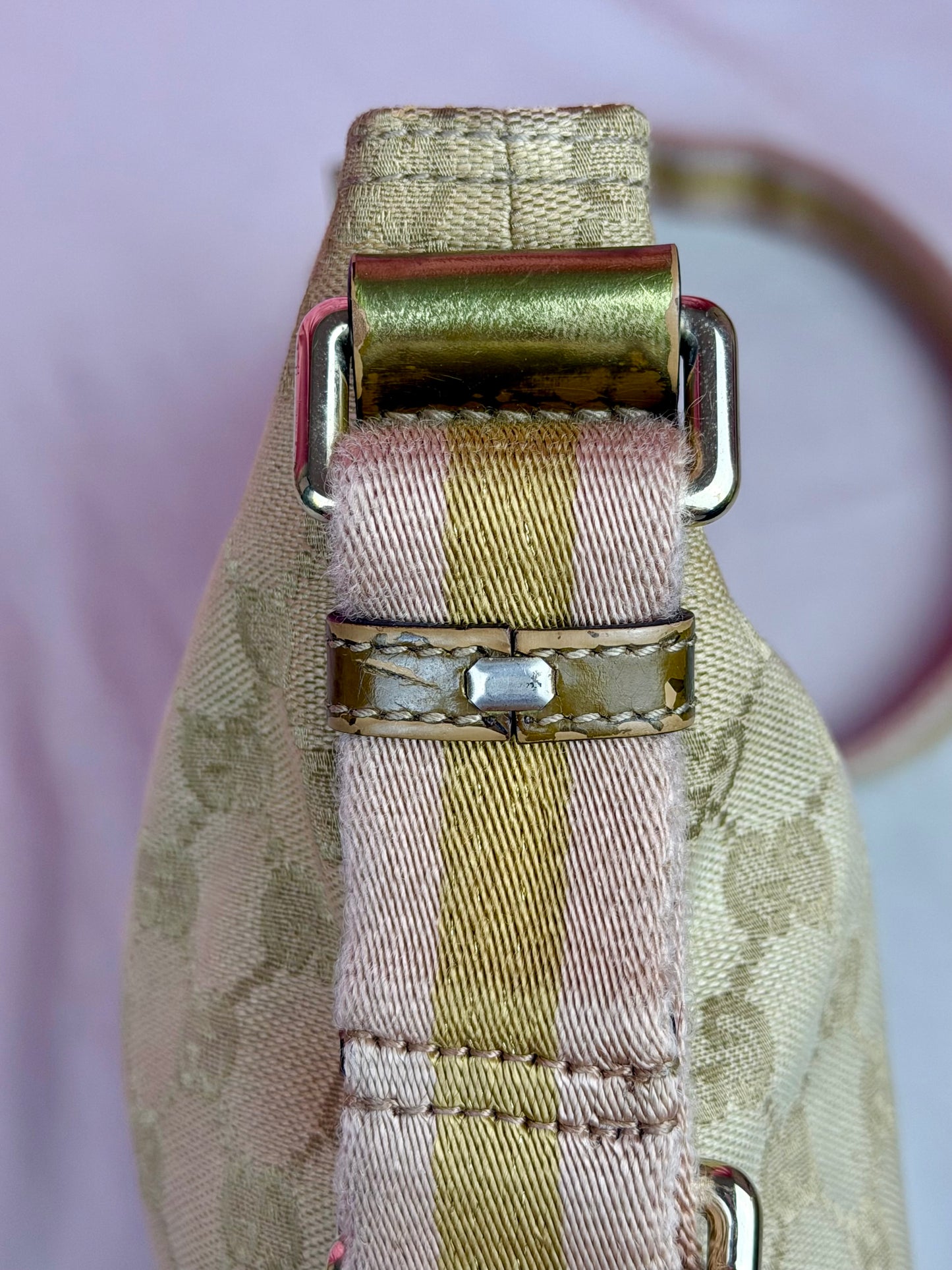 Gucci Metallic Messenger