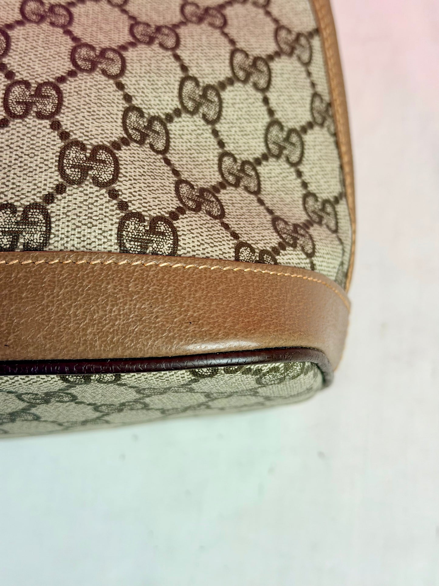 Gucci Supreme Alma