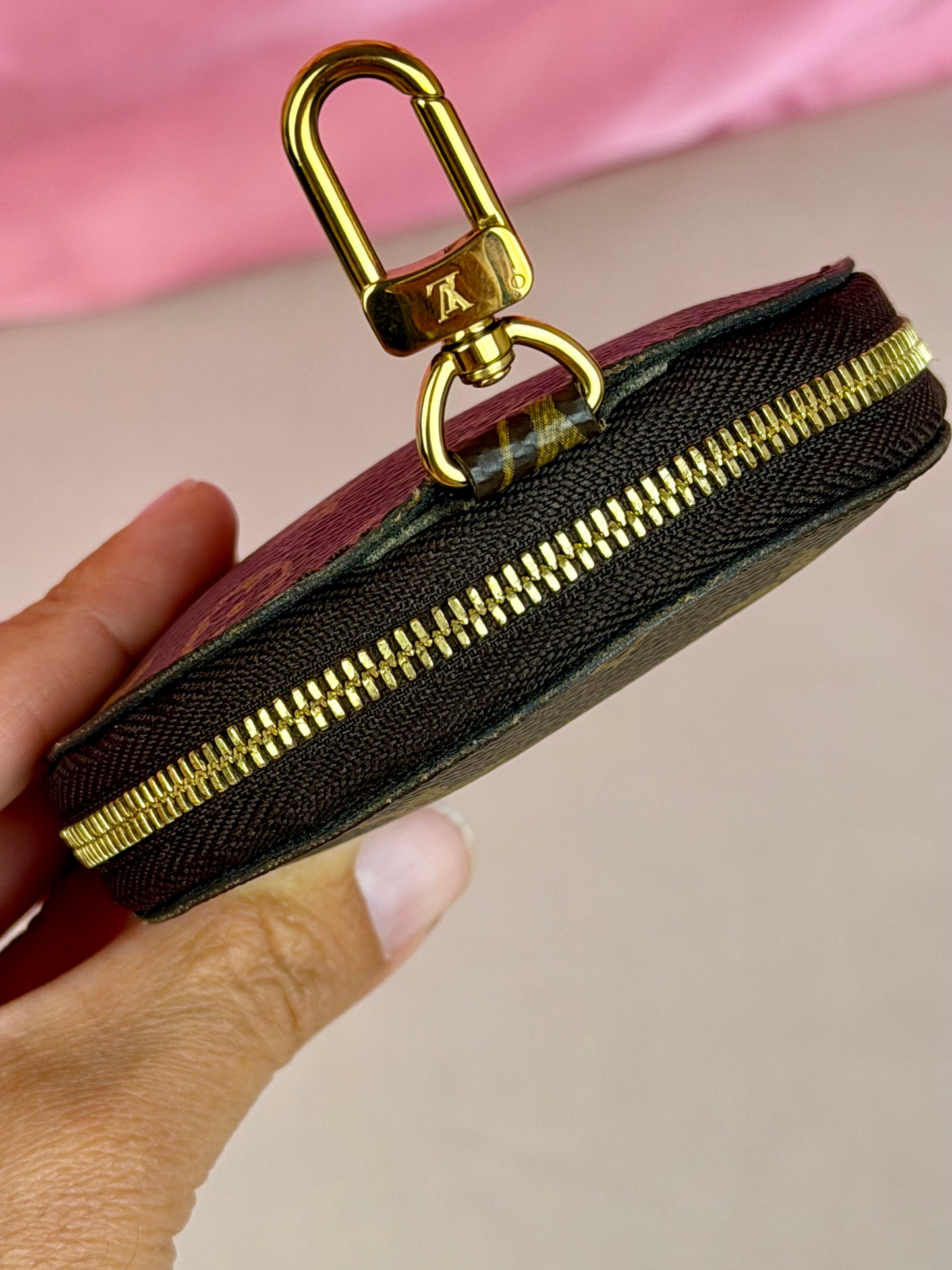 Round Coin Pouch