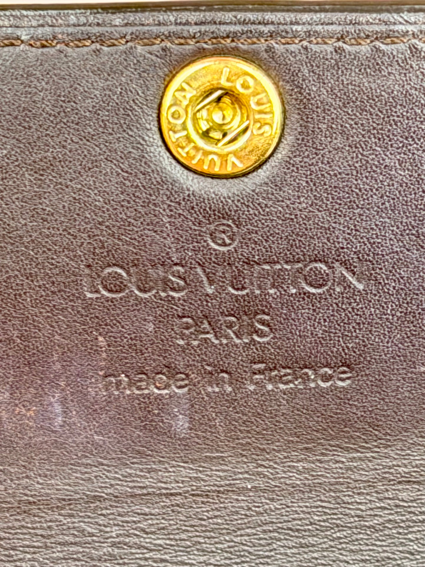 Vernis Compact Wallet