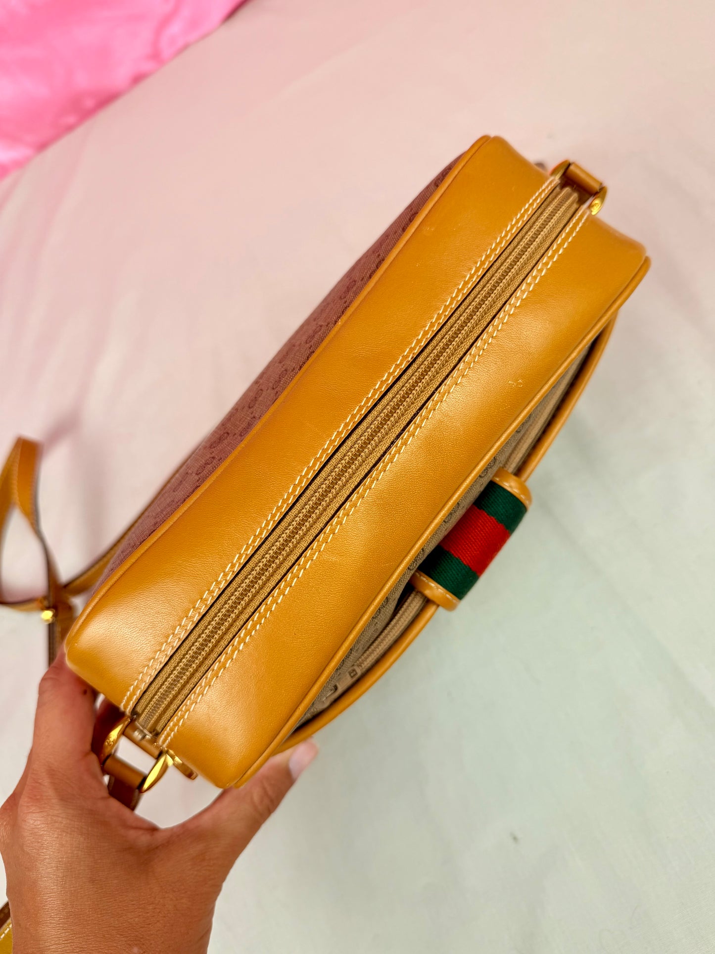 MicroGG Sherry Line with Pouch