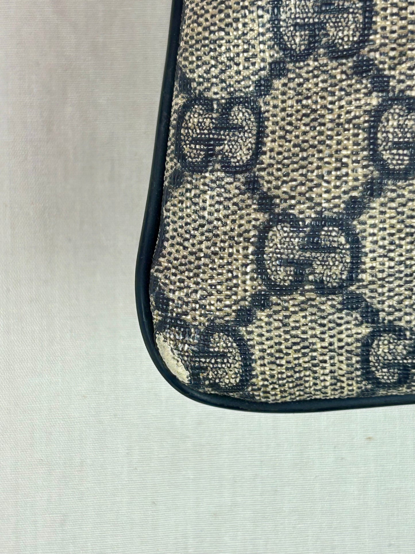 Large Navy Gucci Supreme Crossbody