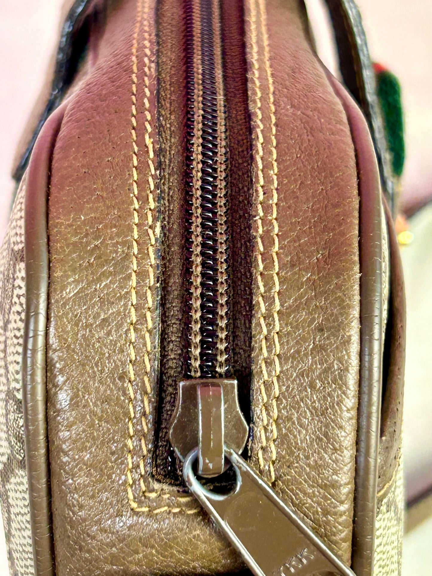 Sherry Line Sling Gucci