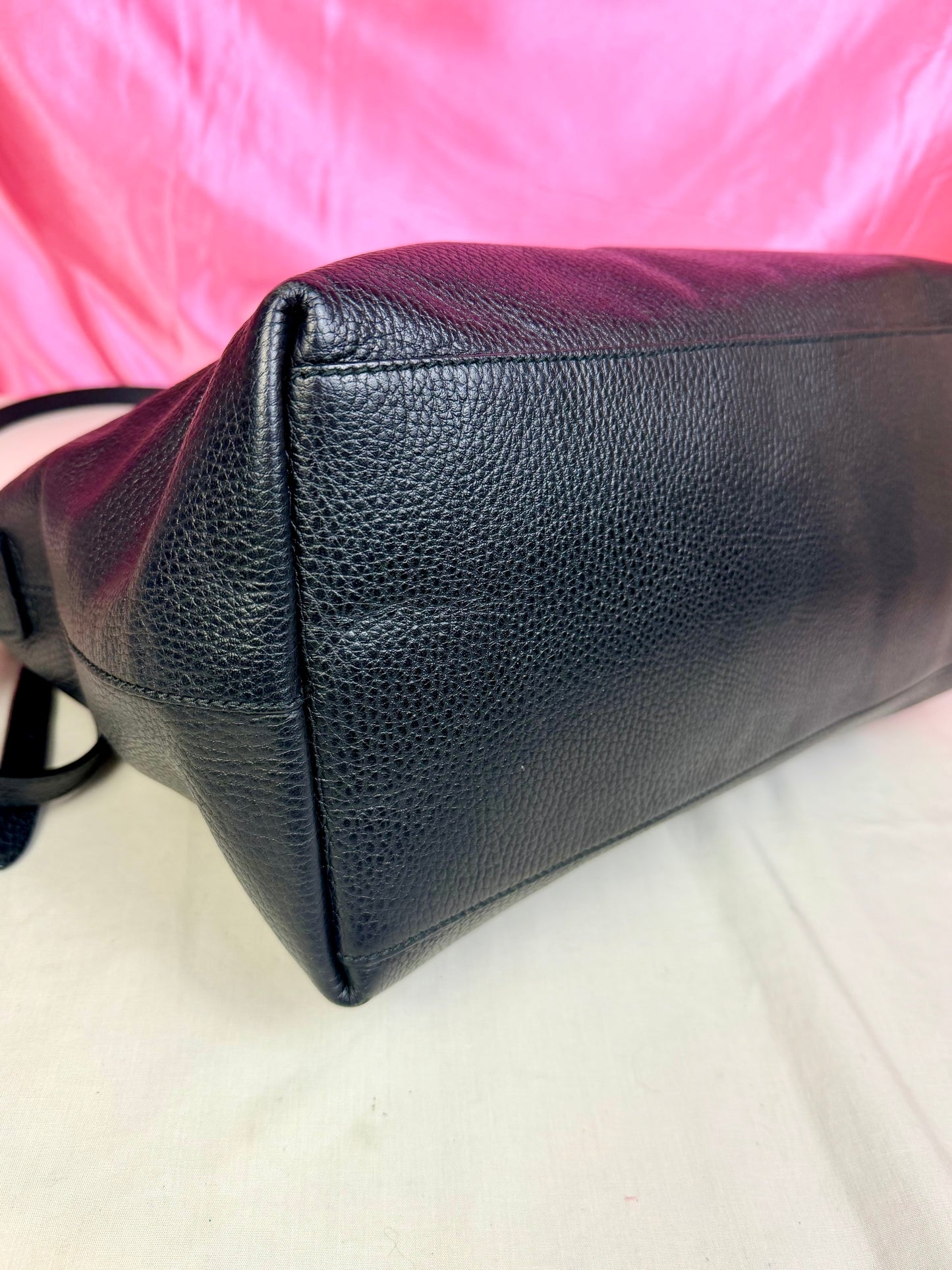 Black Gucci Dollar Calfskin Dome Satchel