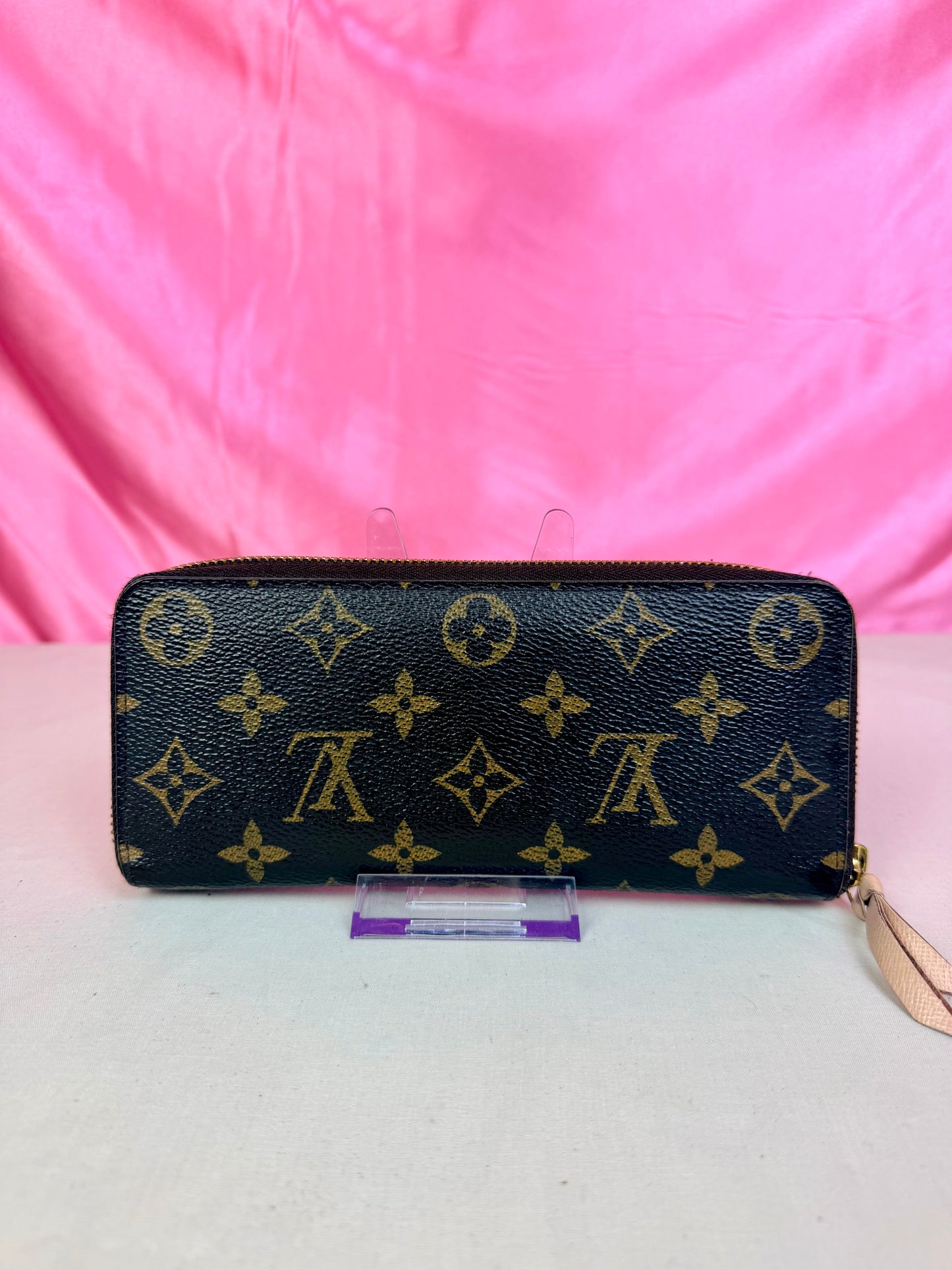 Louis Vuitton Clemence Wallet in Mono/Rose