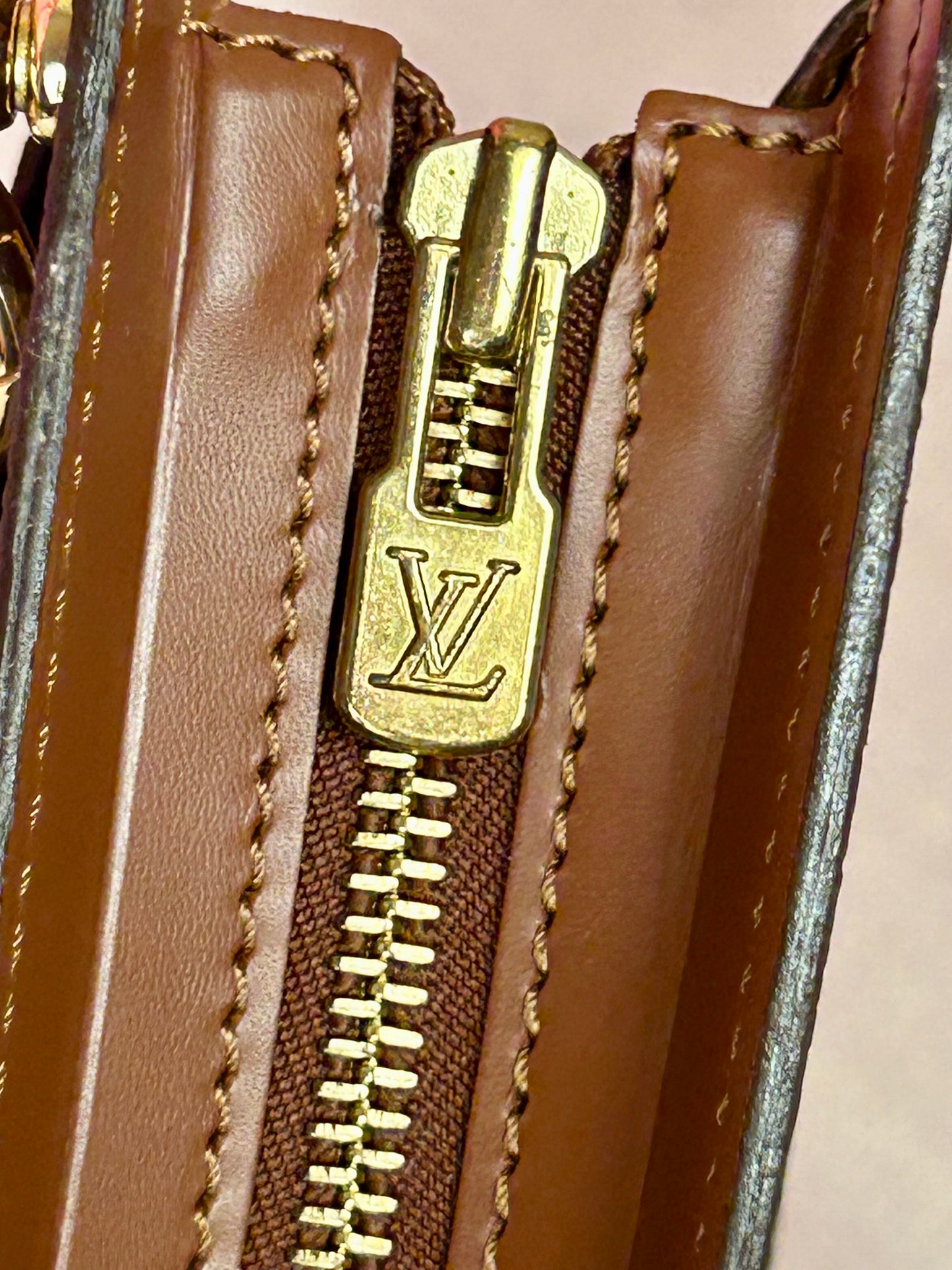 Homme Clutch/Shoulder Bag