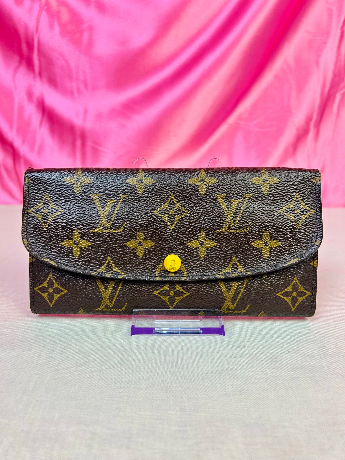 Emilie Wallet