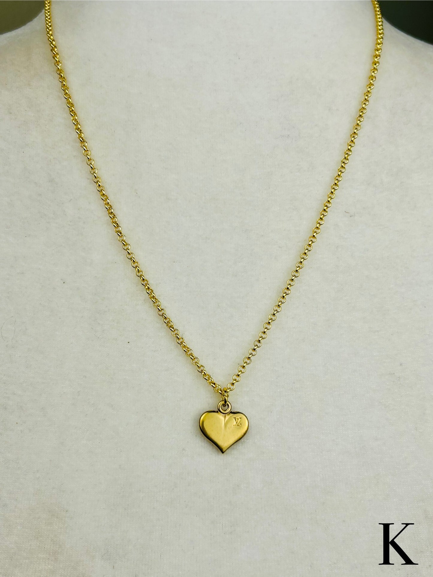 Brown Pastilles Charm Necklace