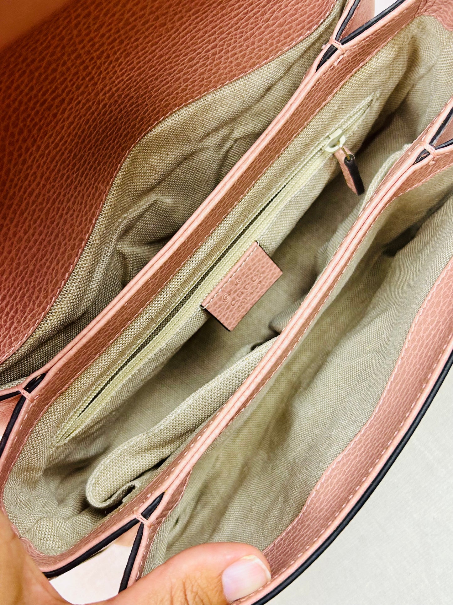 Pink Interlocking Top Handle Gucci