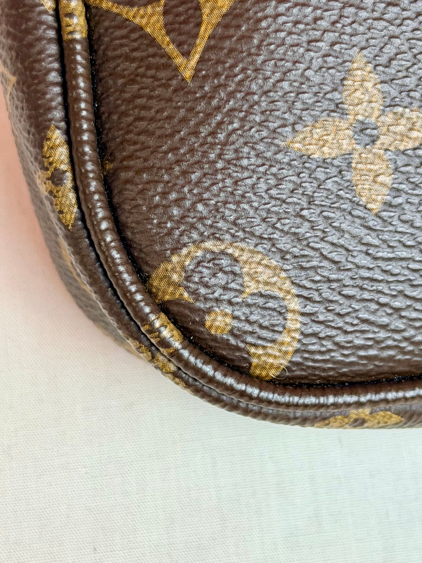 Small Pochette with Chain