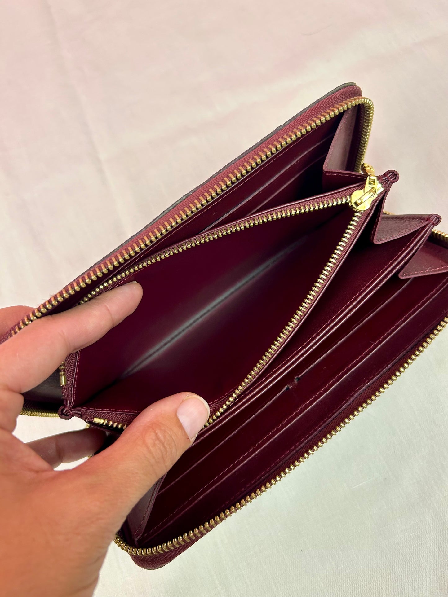 Magenta Vernis Zippy Wallet