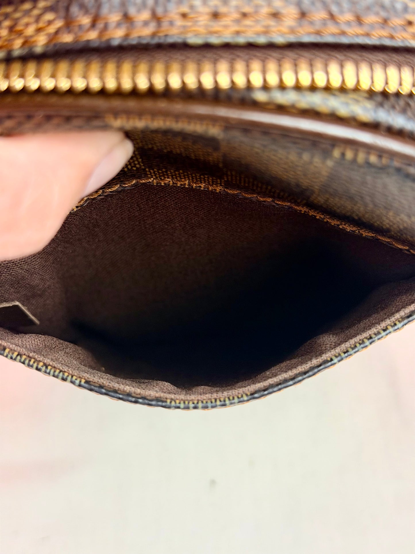 Pochette Gange in DE