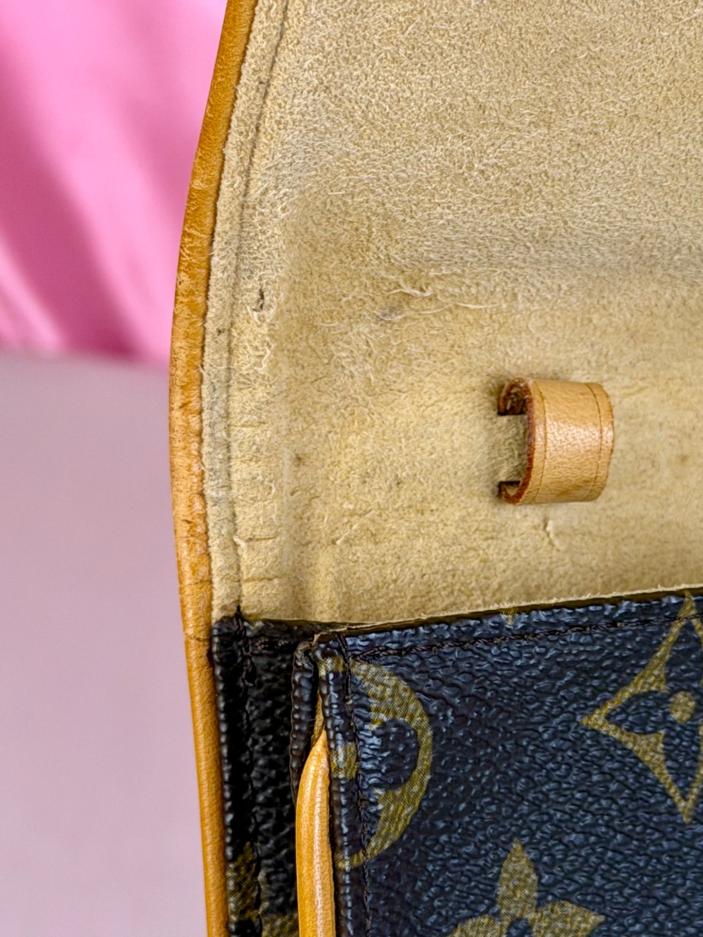 Twin Pochette GM