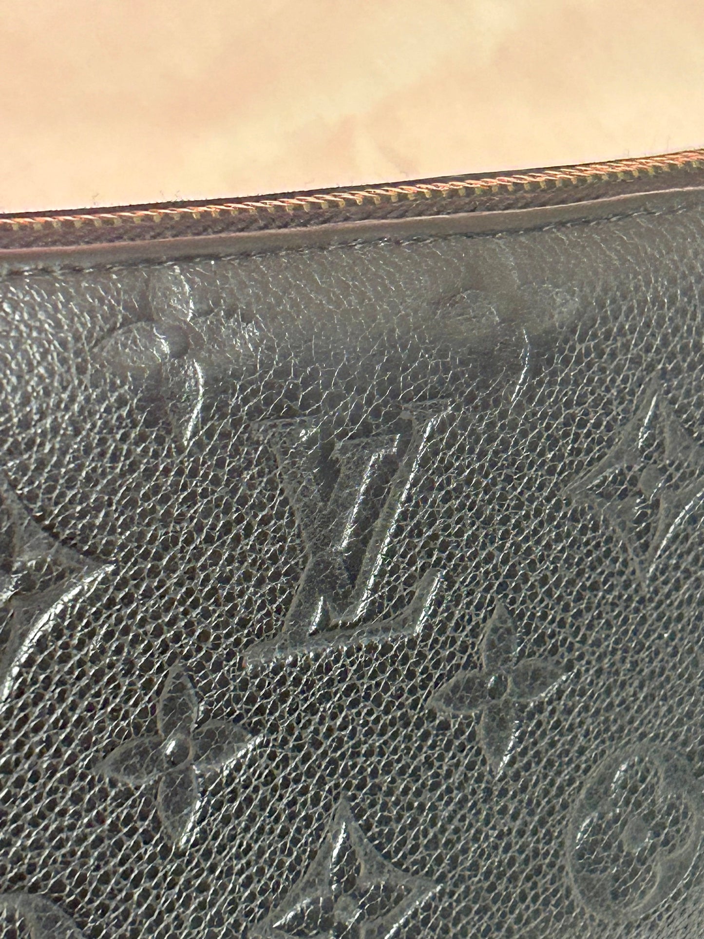 Black Empreinte Zippy Wallet