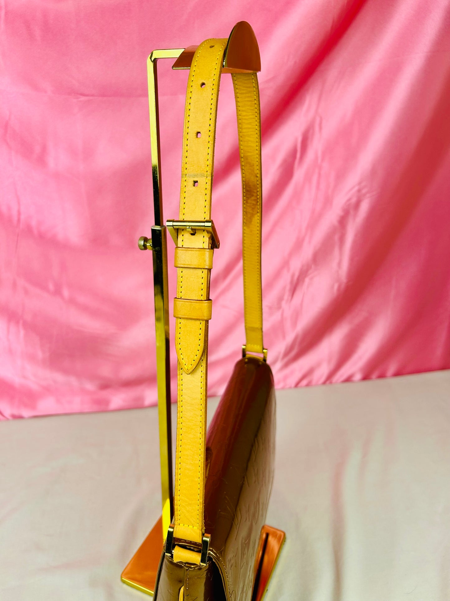 Amber Vernis Thompson