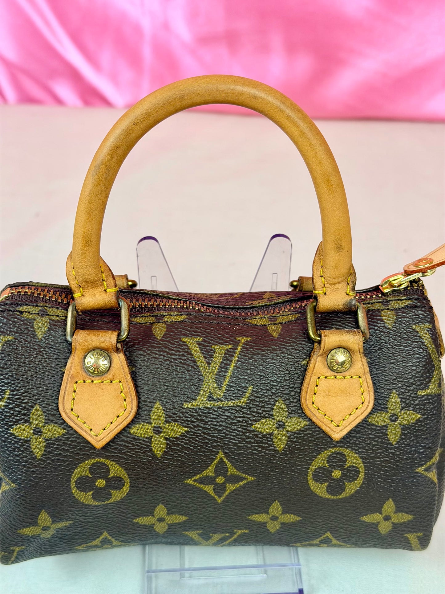 Mini Speedy HL with Strap