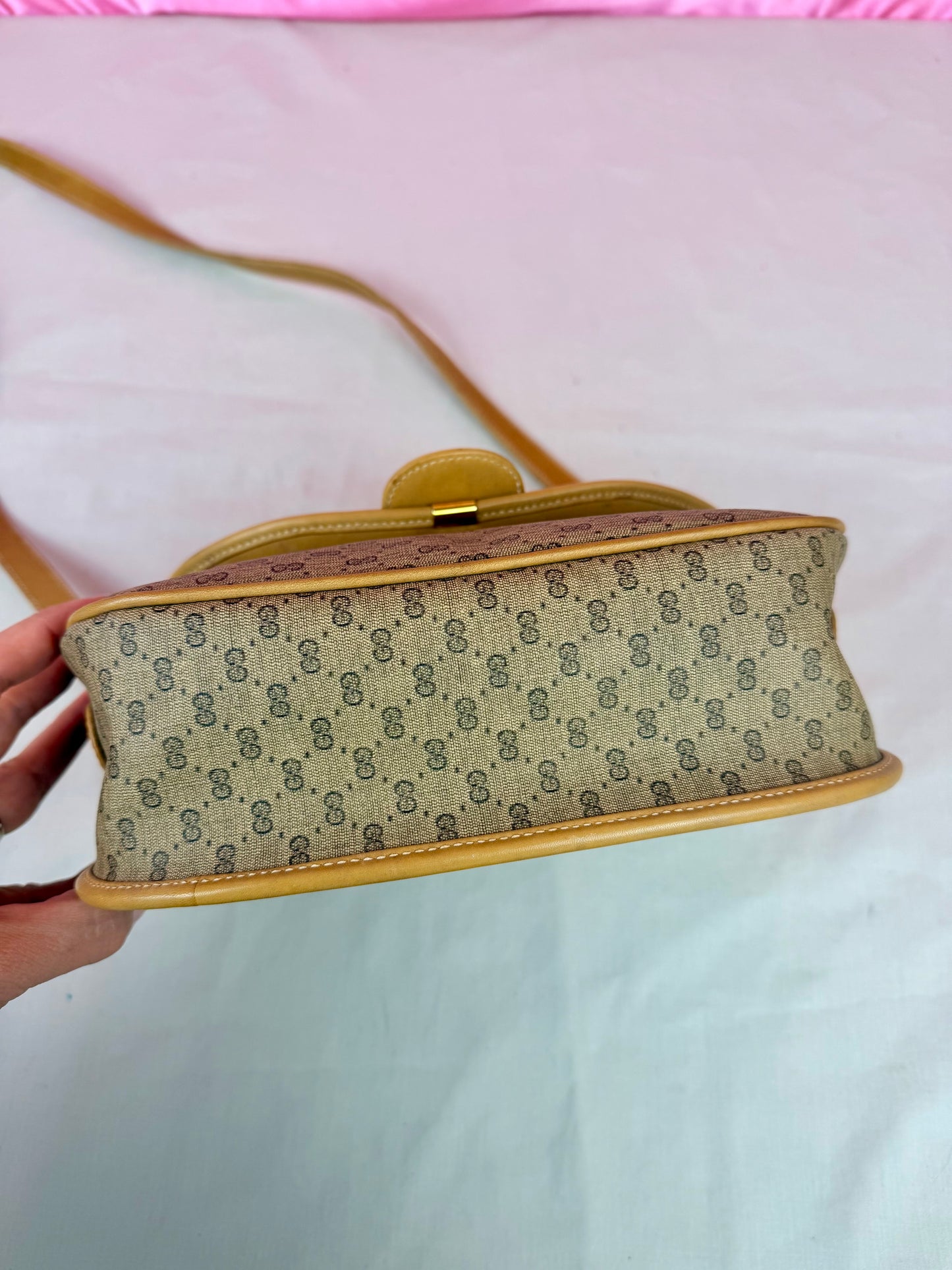 MicroGucci Sherry Line Flap