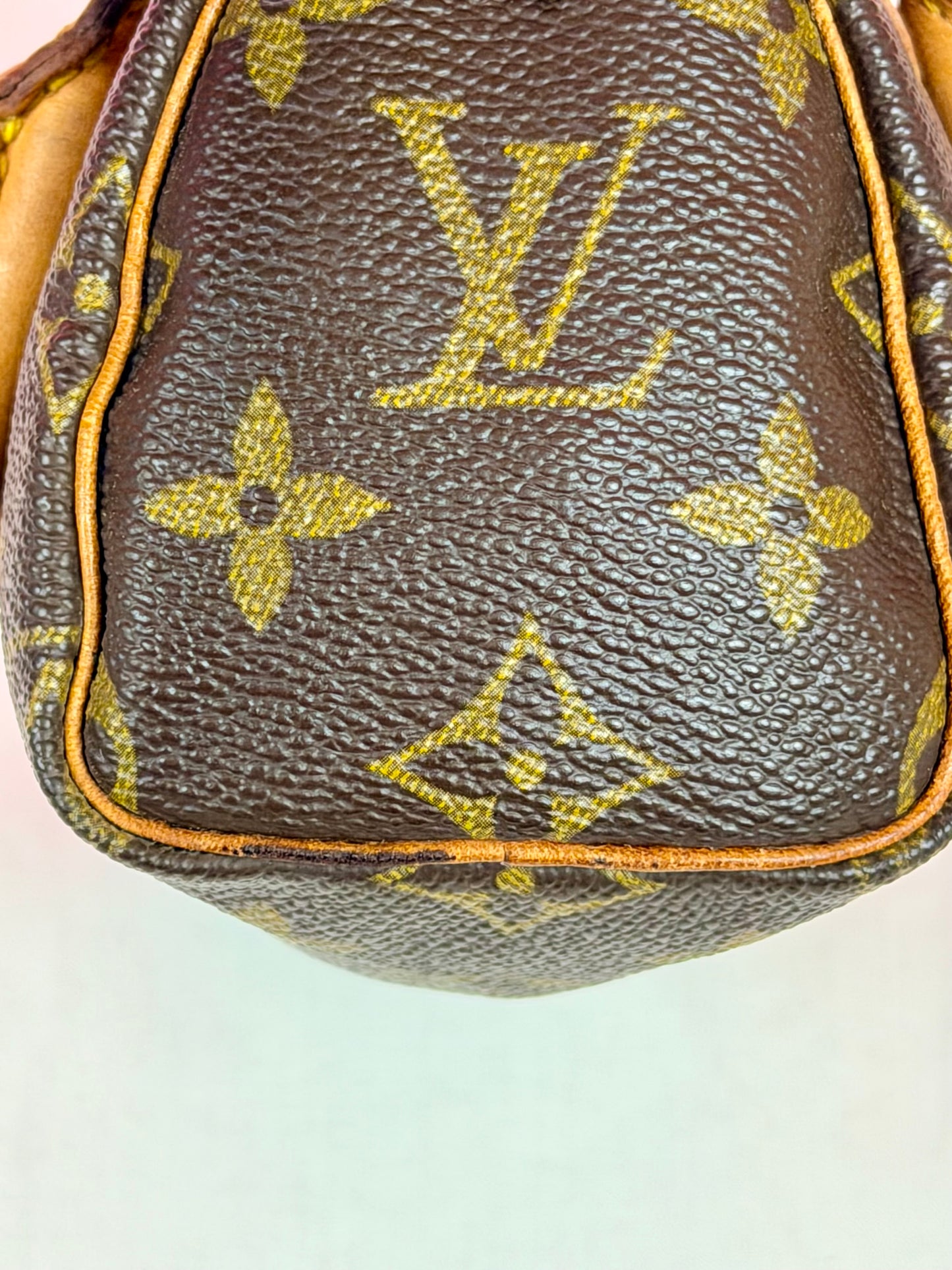 Mini Speedy HL with Strap