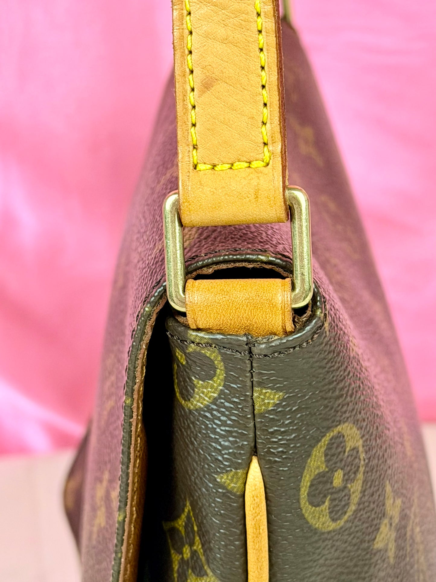 Musette Tango Crossbody