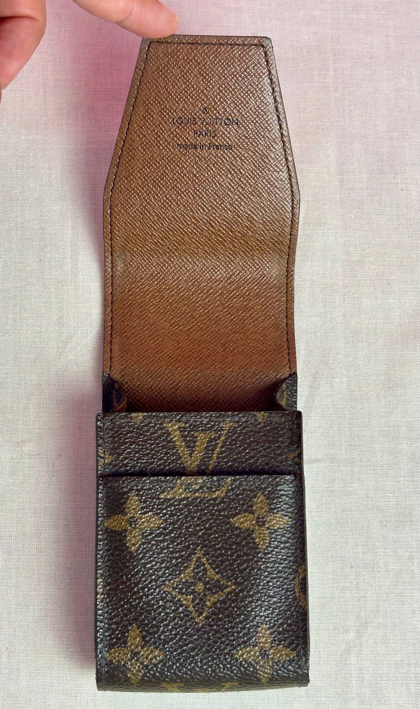 Cigarette Case (A)