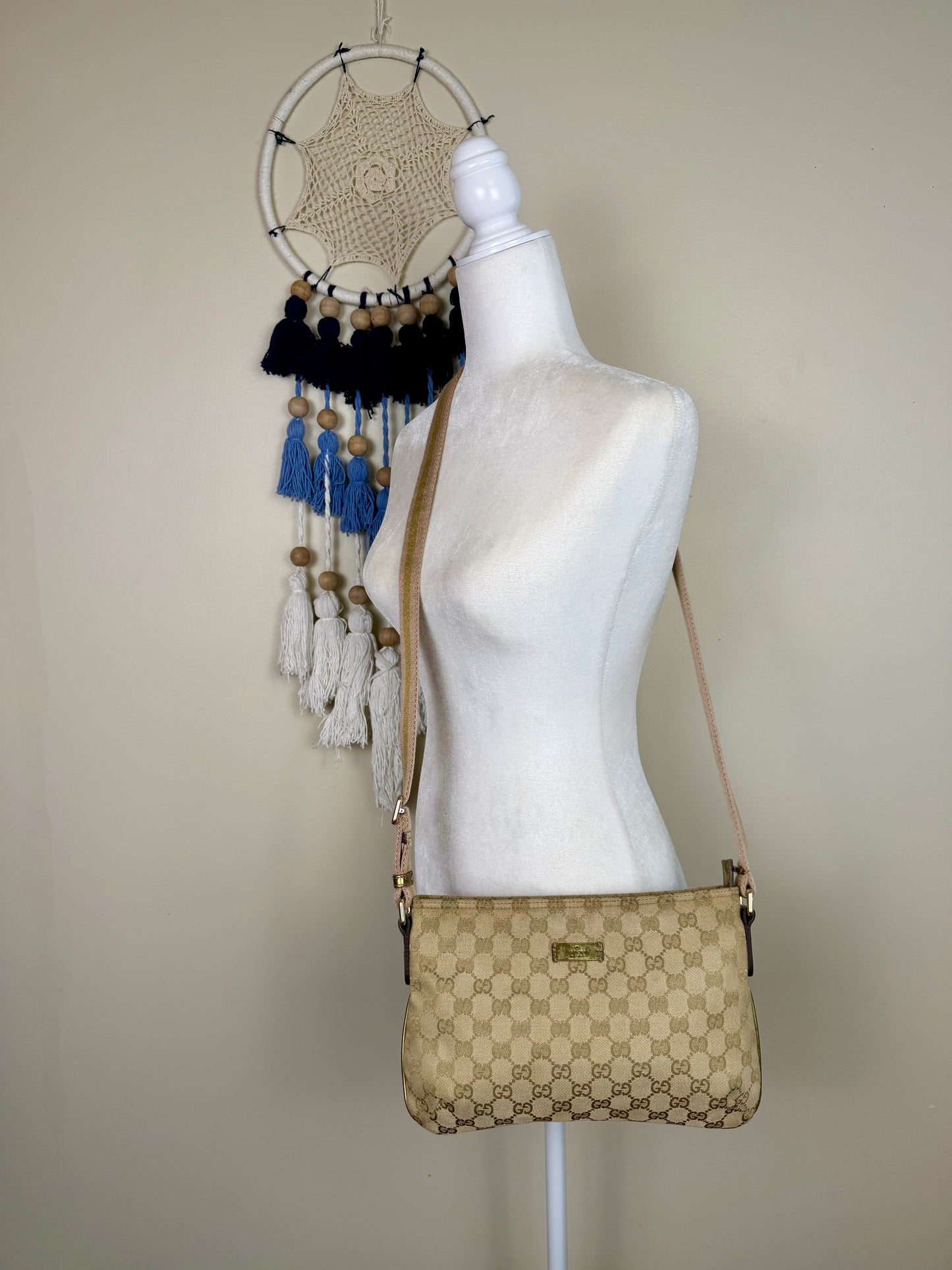 Gucci Metallic Messenger