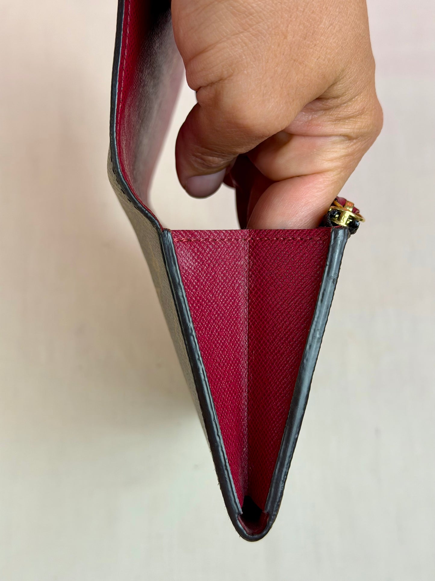 Louis Vuitton Emilie Wallet