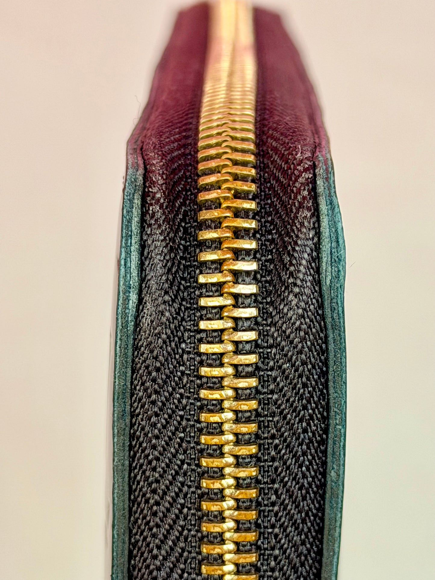 Amarathe Vernis Zippy Wallet