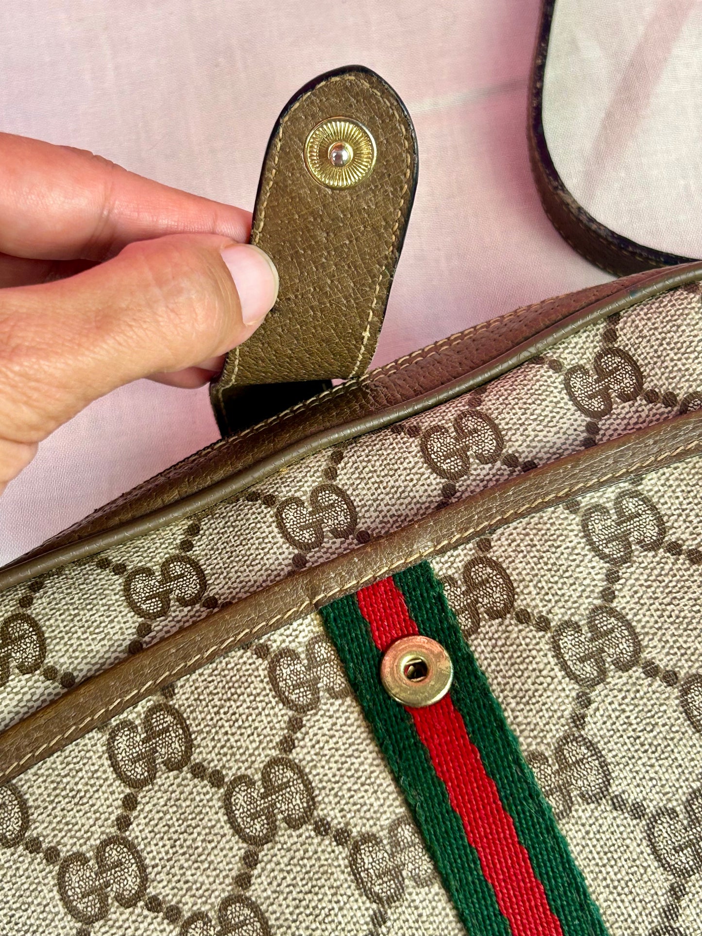 Sherry Line Sling Gucci