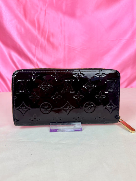 Purple Vernis Zippy Wallet