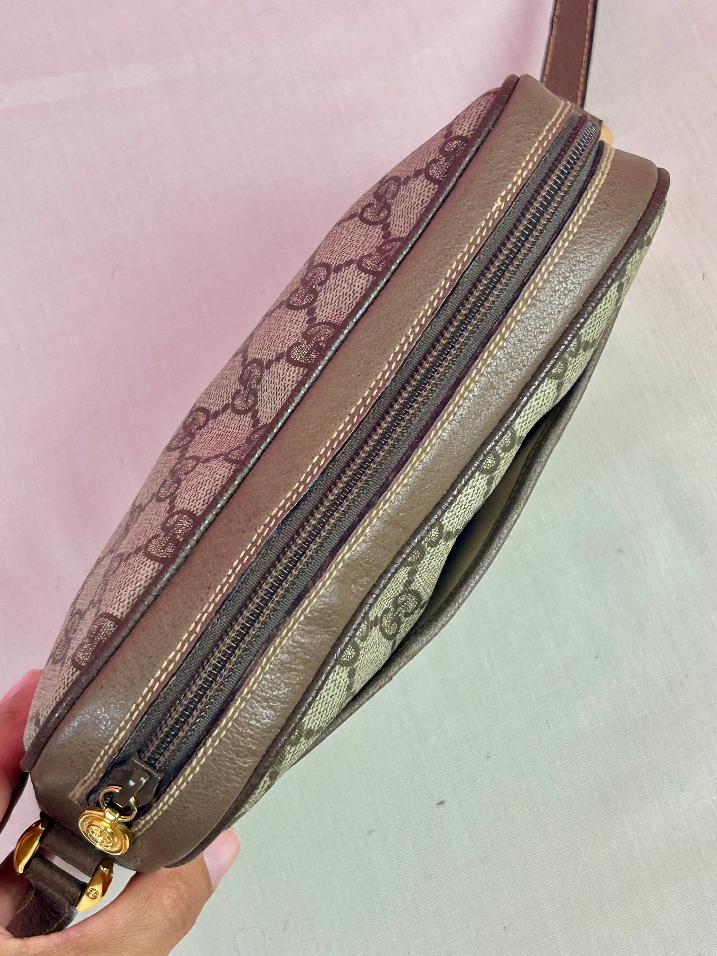 Gucci Vintage Sling Crossbody