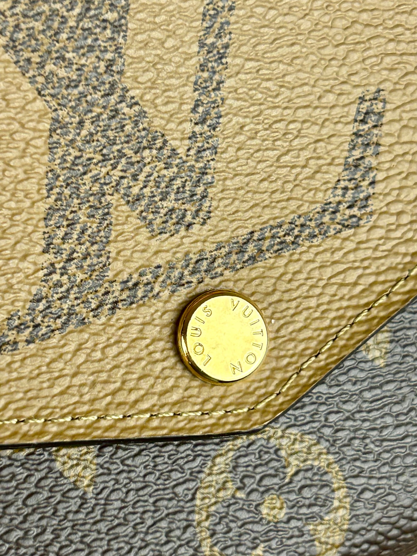 Reverse Monogram Sarah Wallet
