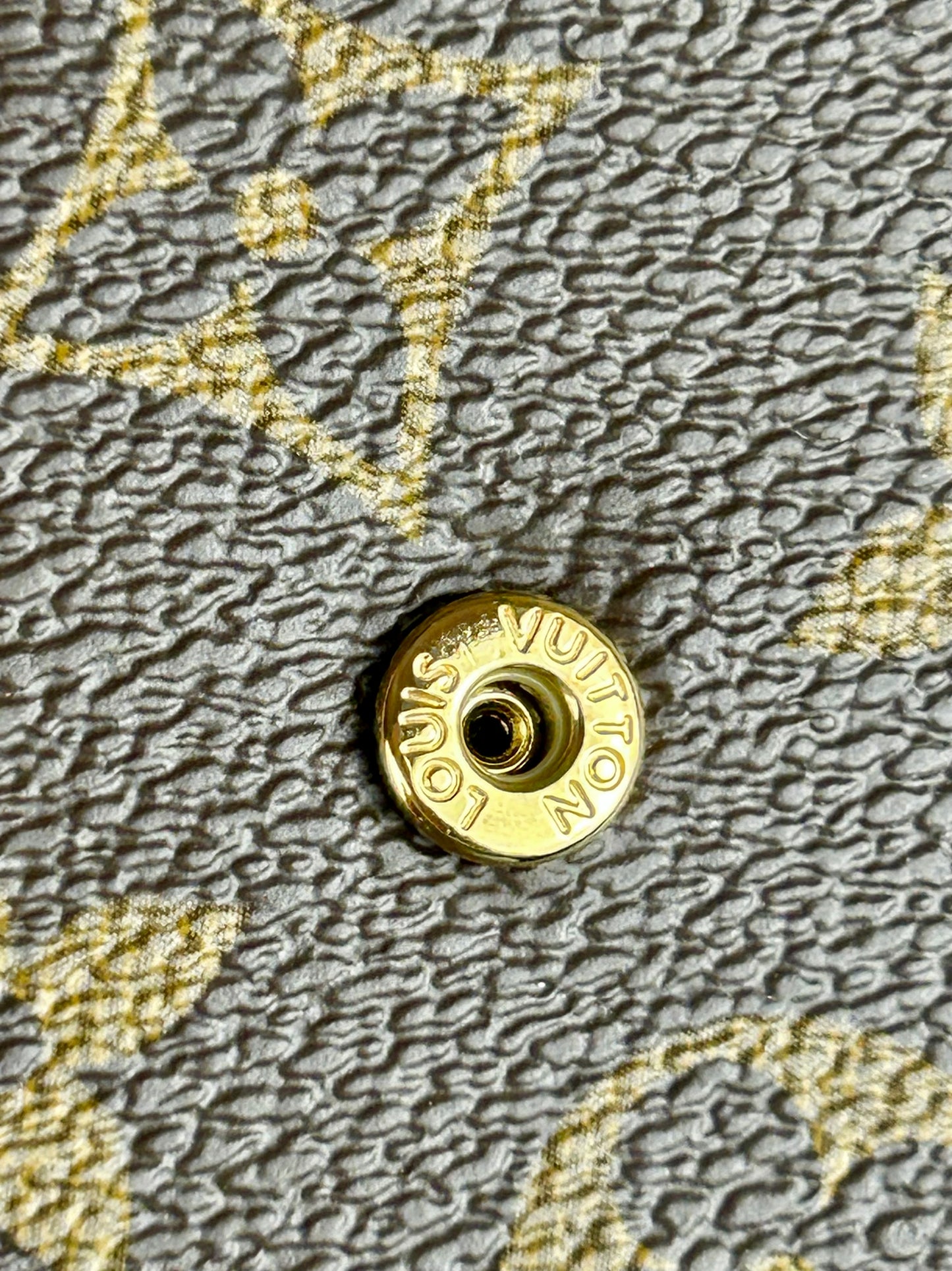 Reverse Monogram Sarah Wallet