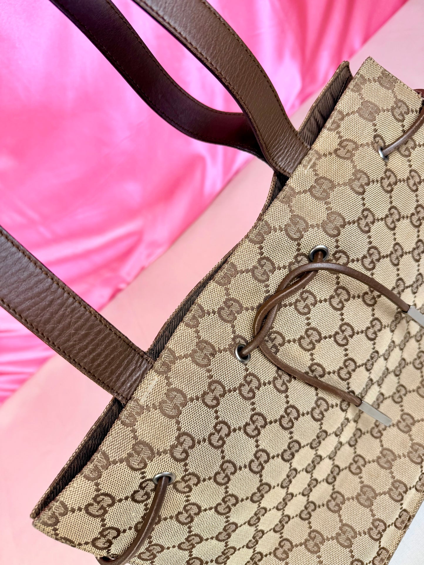 Gucci Small Supreme Tote