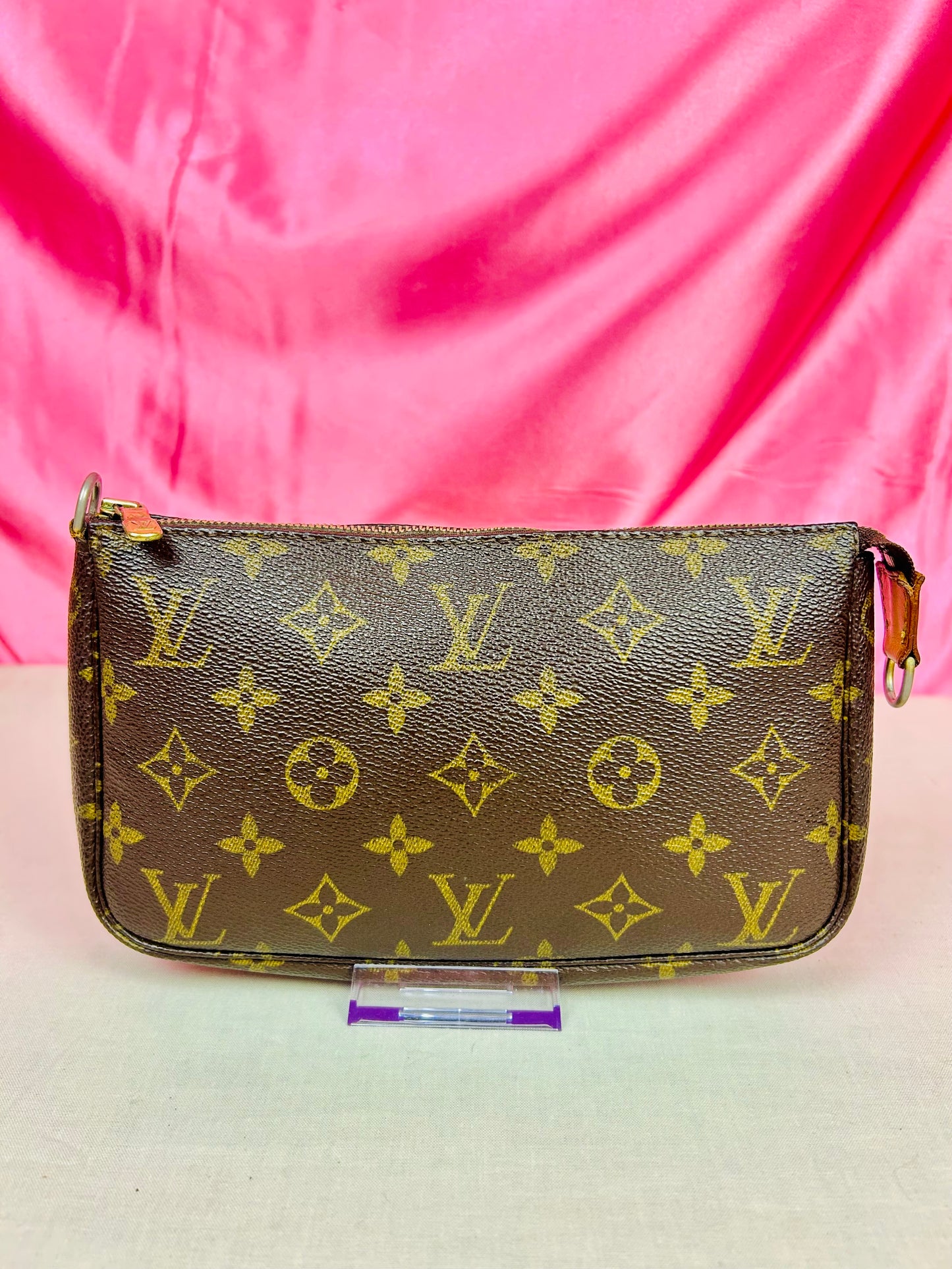 Pochette Accessories