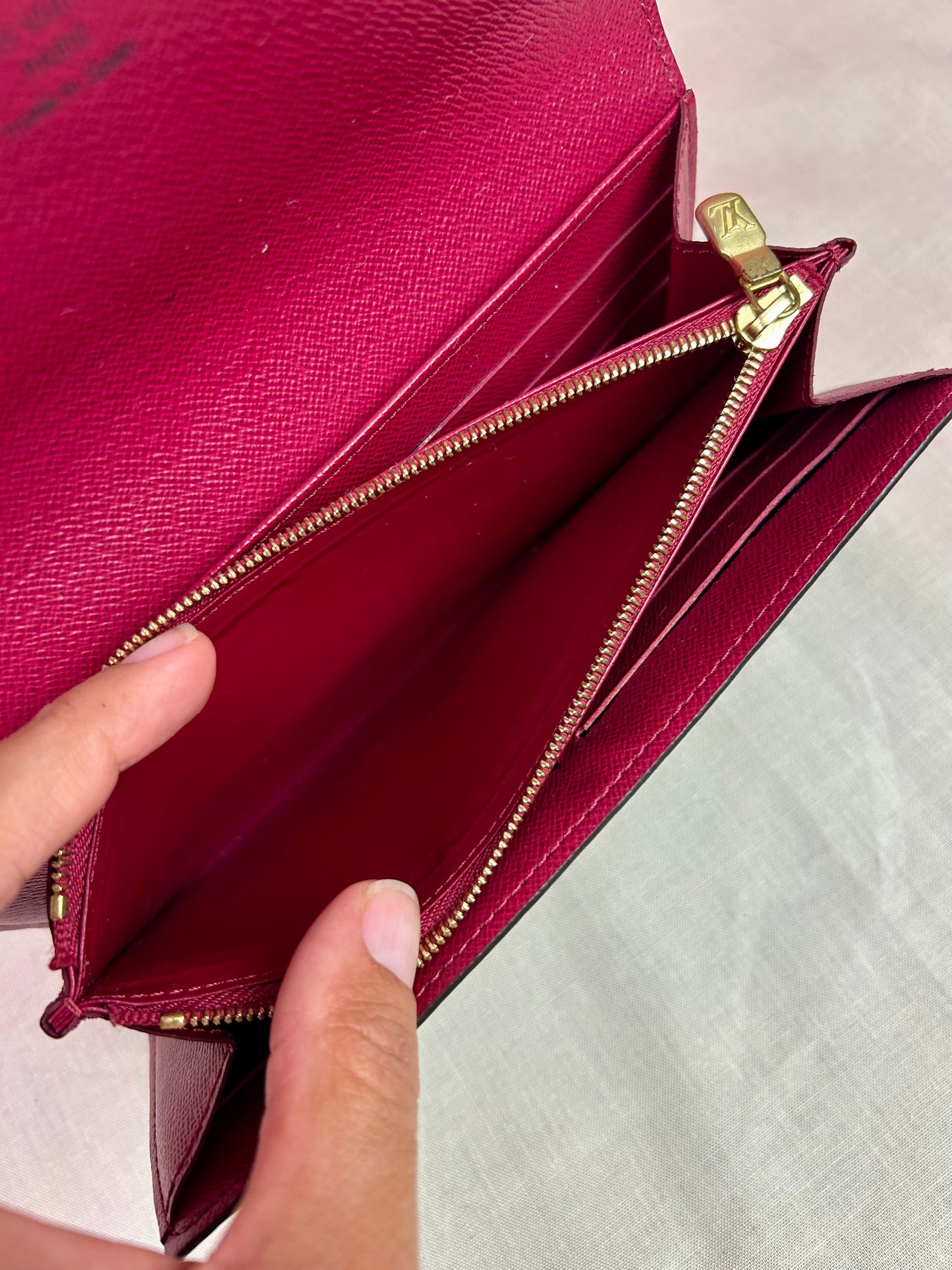 Sarah Wallet New Model