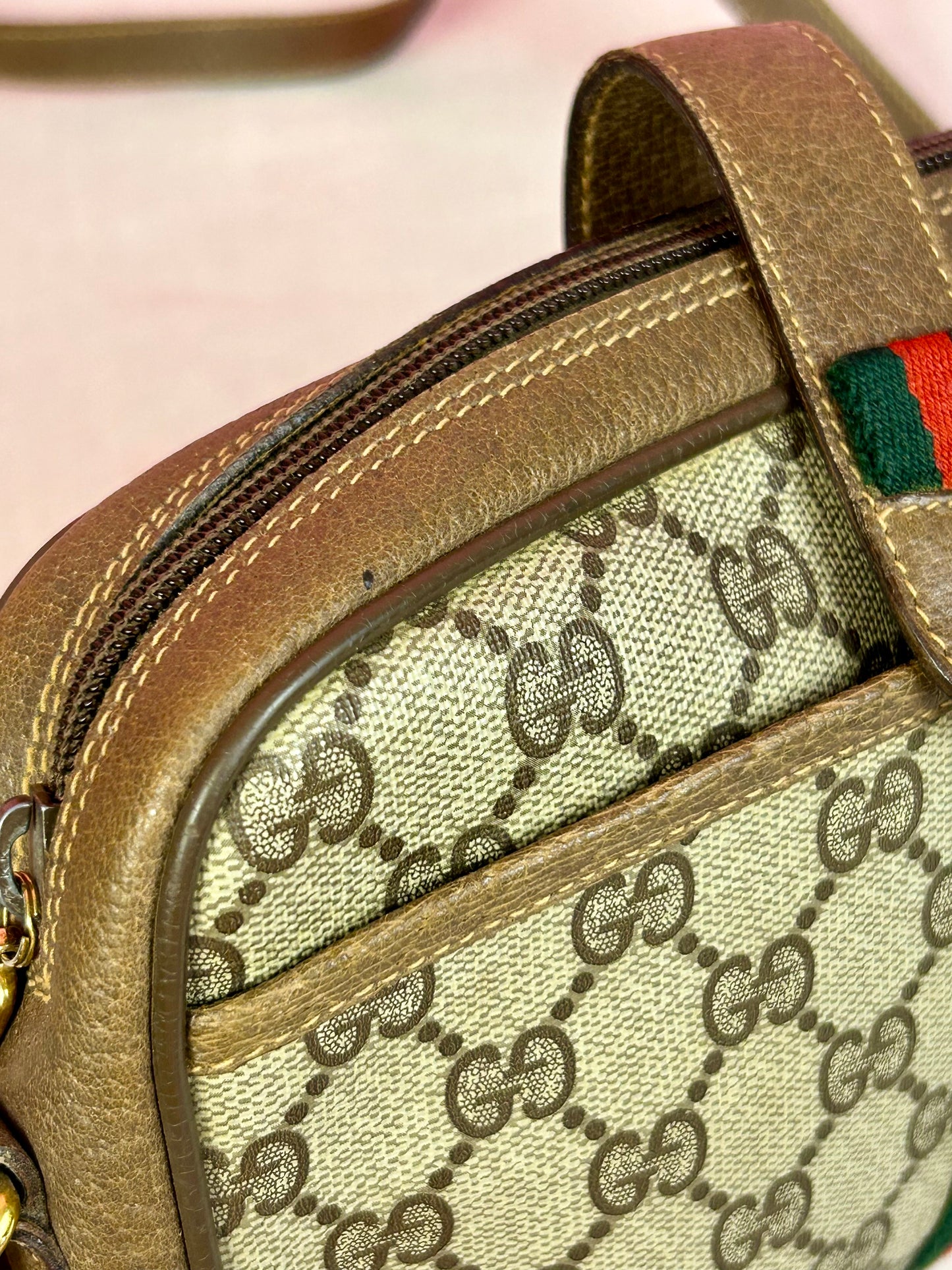 Sherry Line Sling Gucci