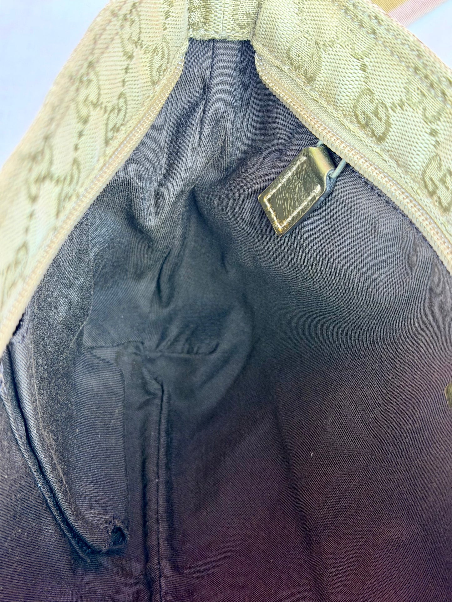 Gucci Metallic Messenger