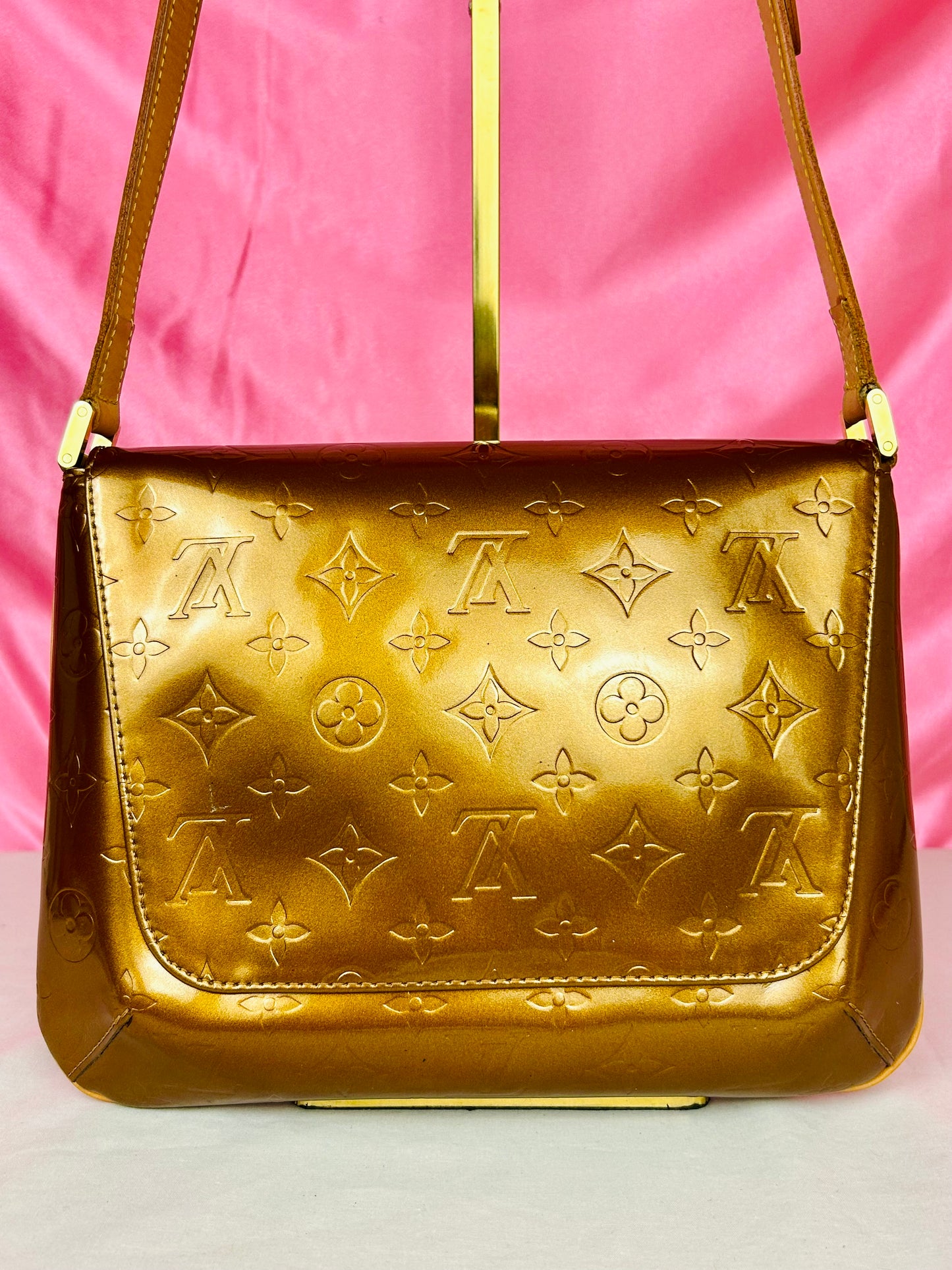 Amber Vernis Thompson