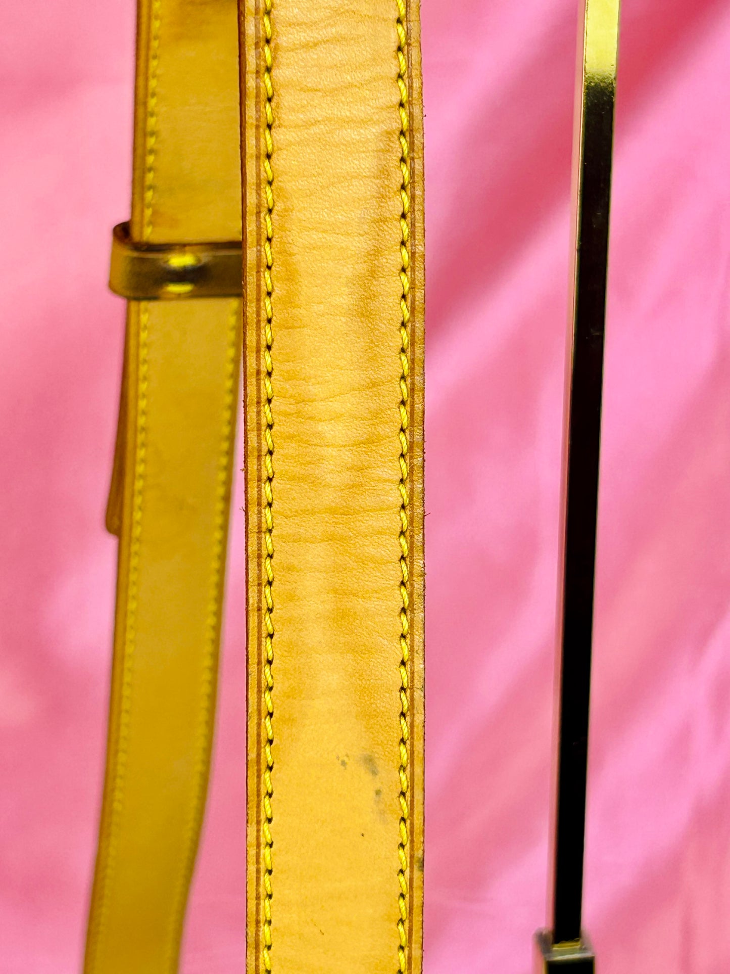 Christie GM in Yellow Vernis