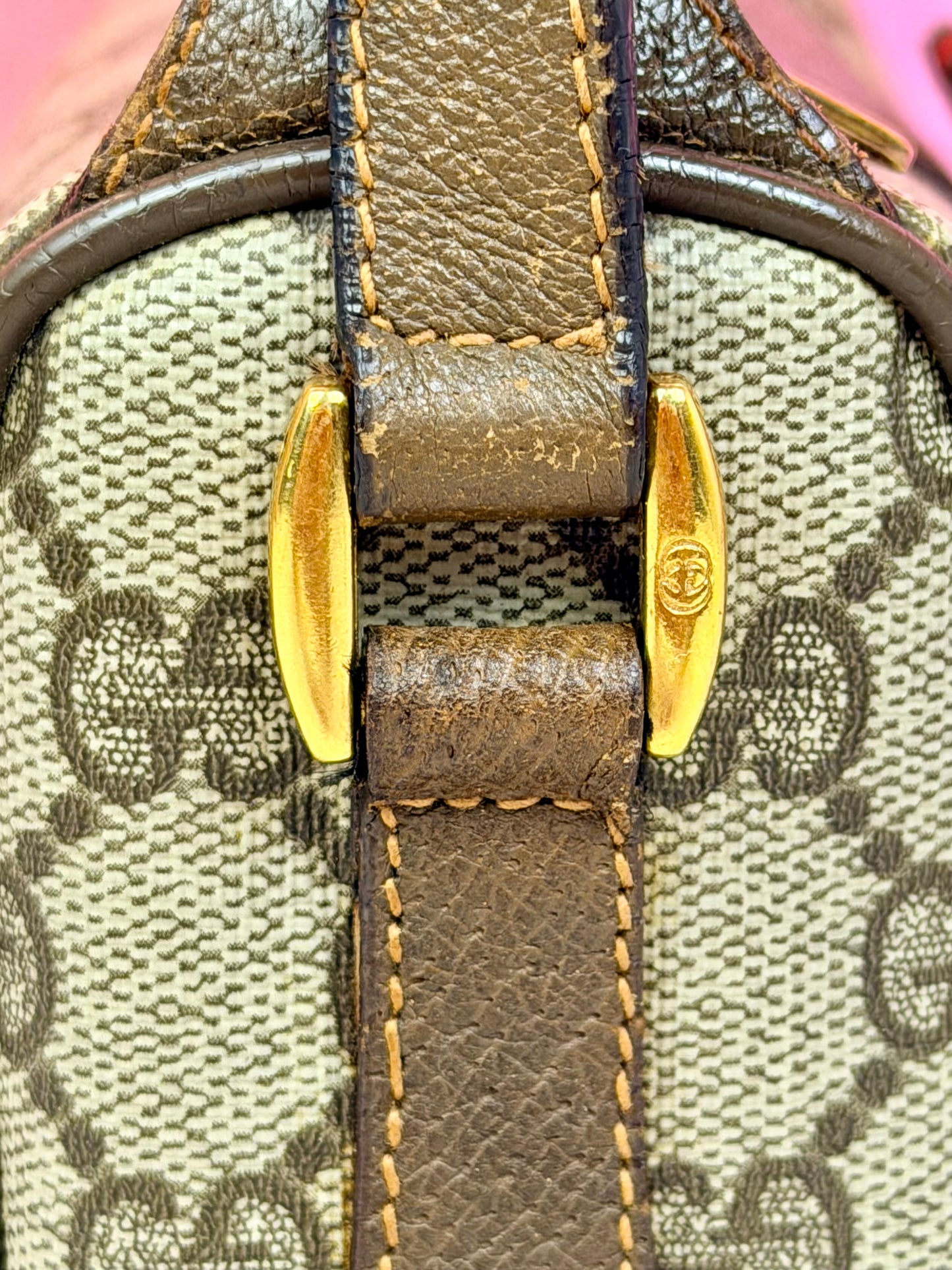 Oval Sherry Line