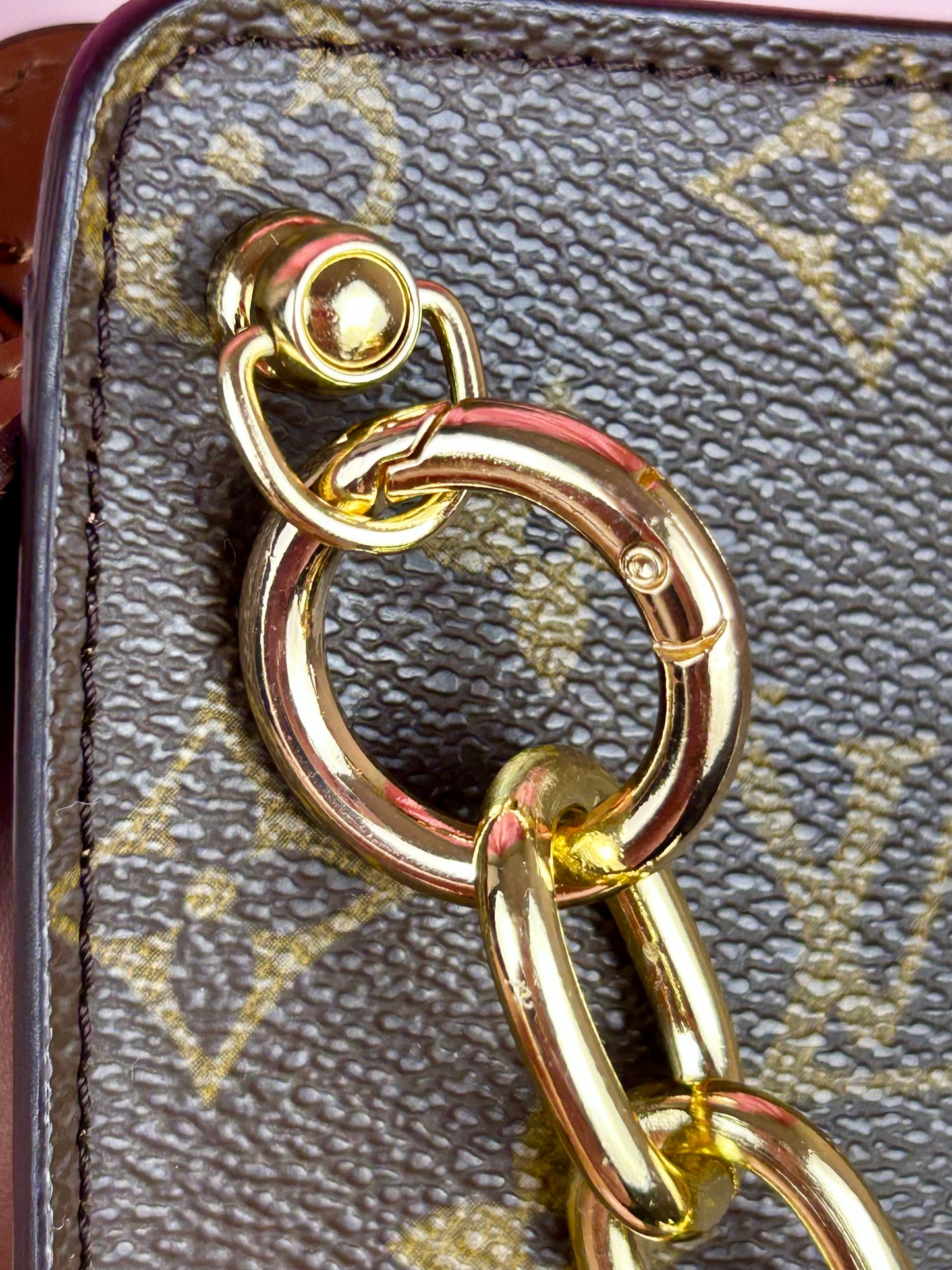 Homme Converted to Shoulder Bag