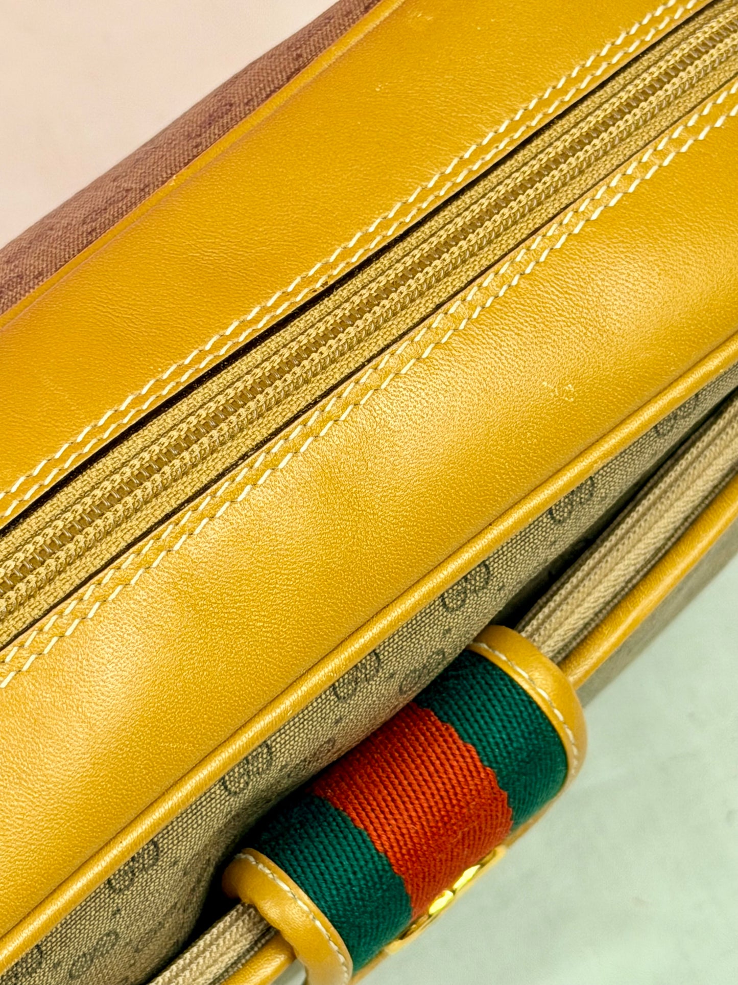 MicroGG Sherry Line with Pouch