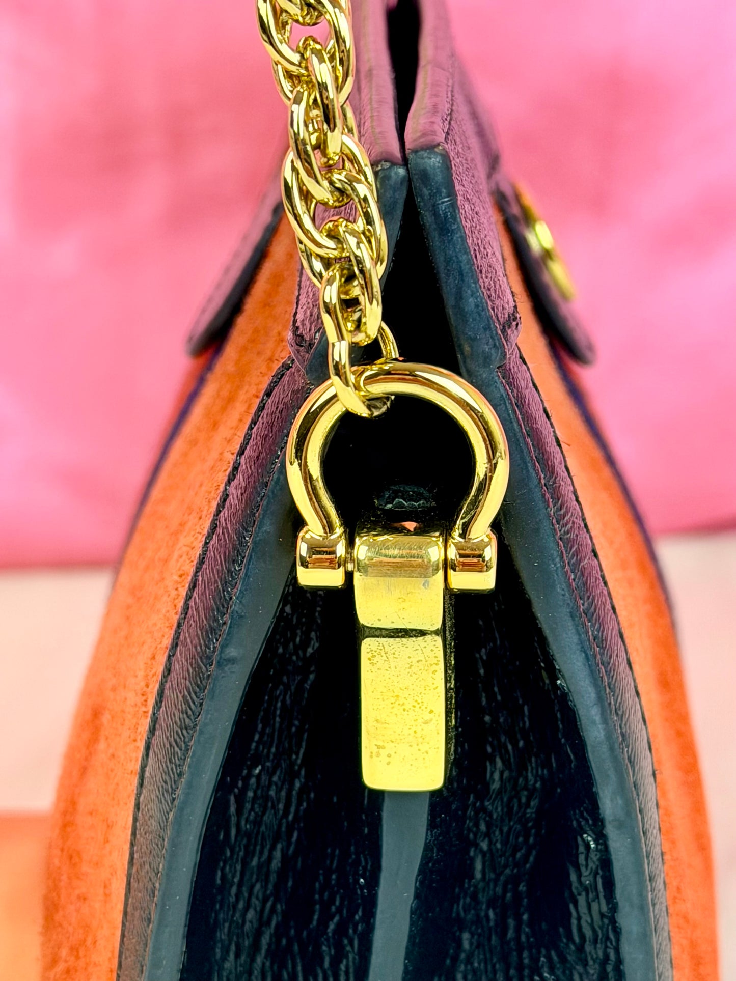 Red Suede Ophedia