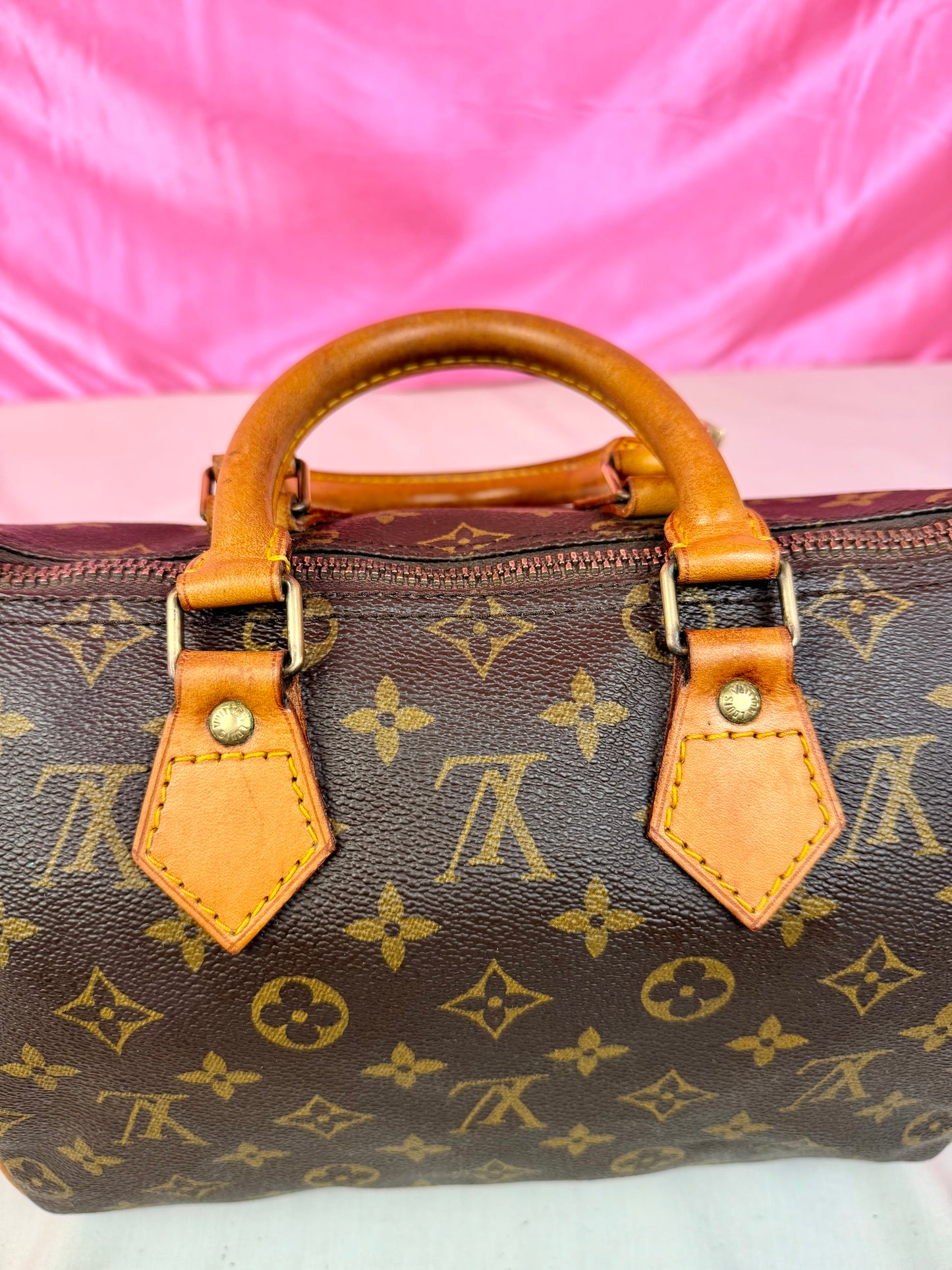 Vintage Speedy 25