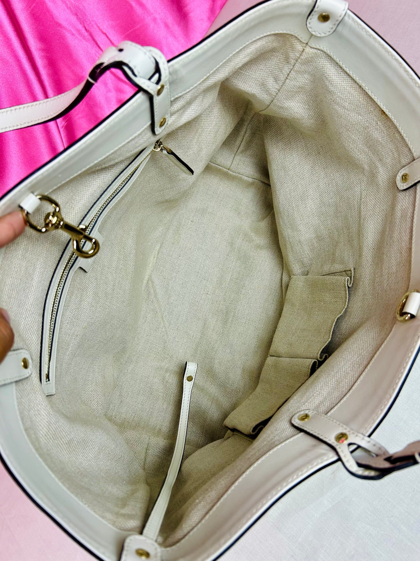 White and Linen Gucci Tote