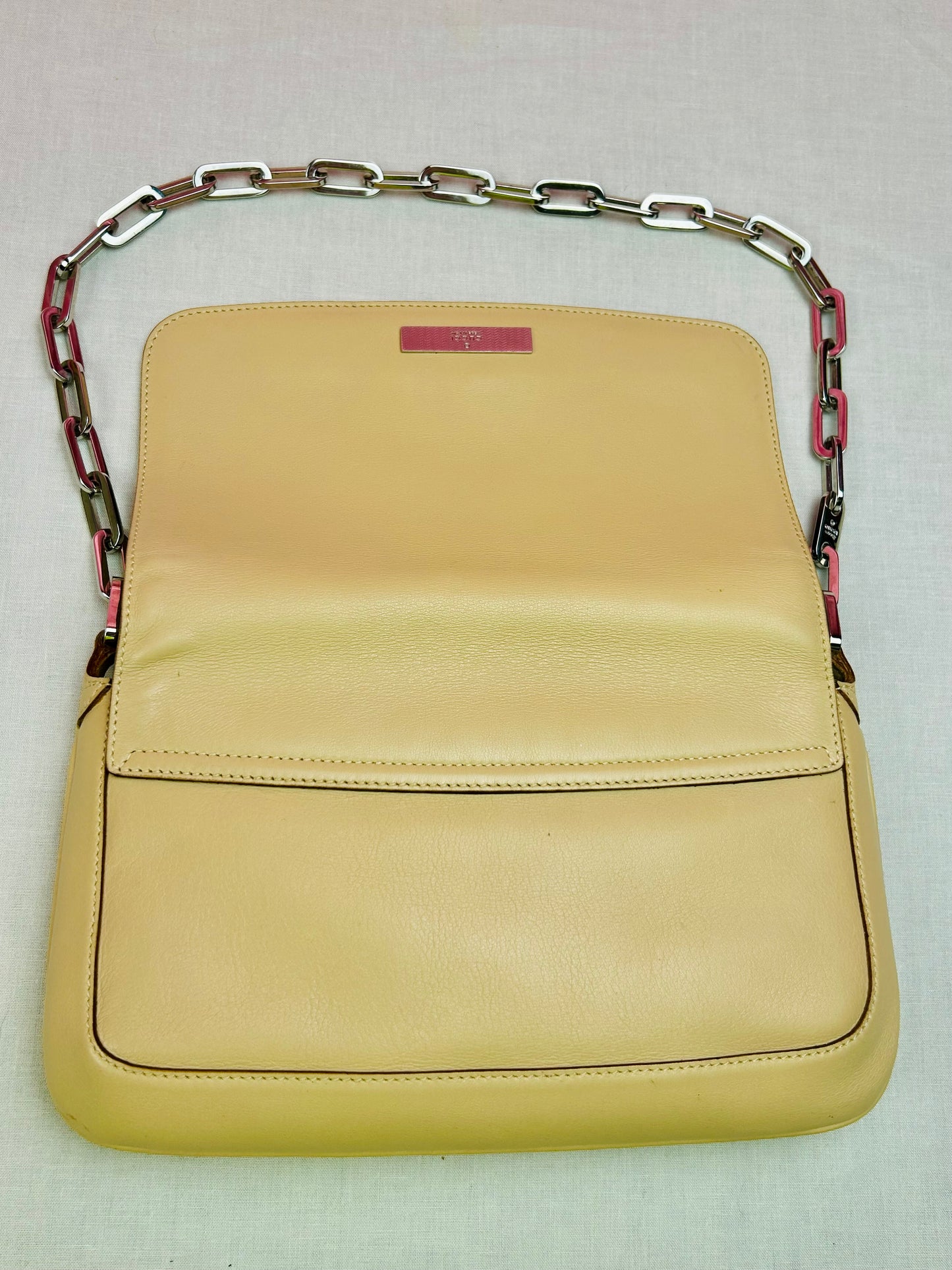 Gucci Beige Chain Shoulder Bag