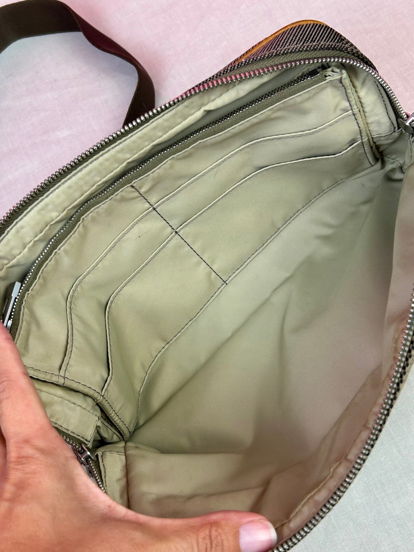 Louis Vuitton Damier Géant Bumbag